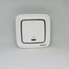Bouton poussoir sonnerie encastré