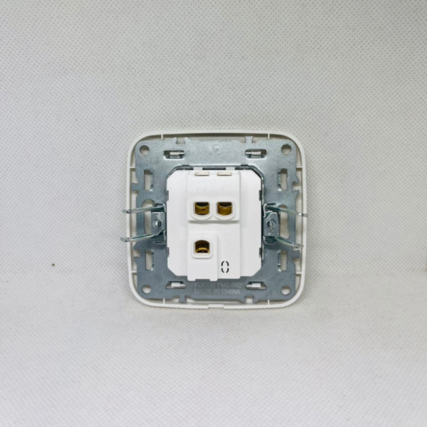 Interrupteur simple allumage va et vient – Image 3