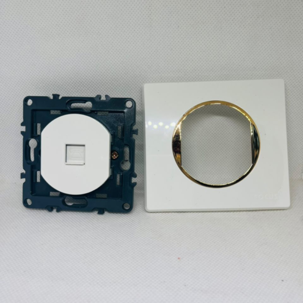 Prise téléphone encastrée – Image 2