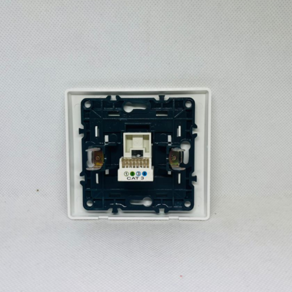 Prise téléphone encastrée – Image 3