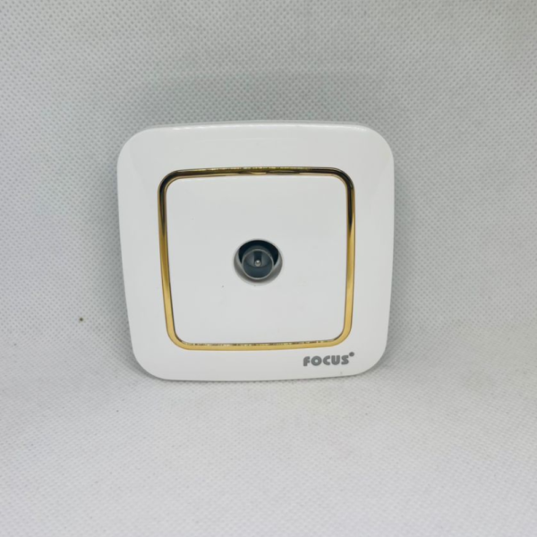 Prise télévision encastrée